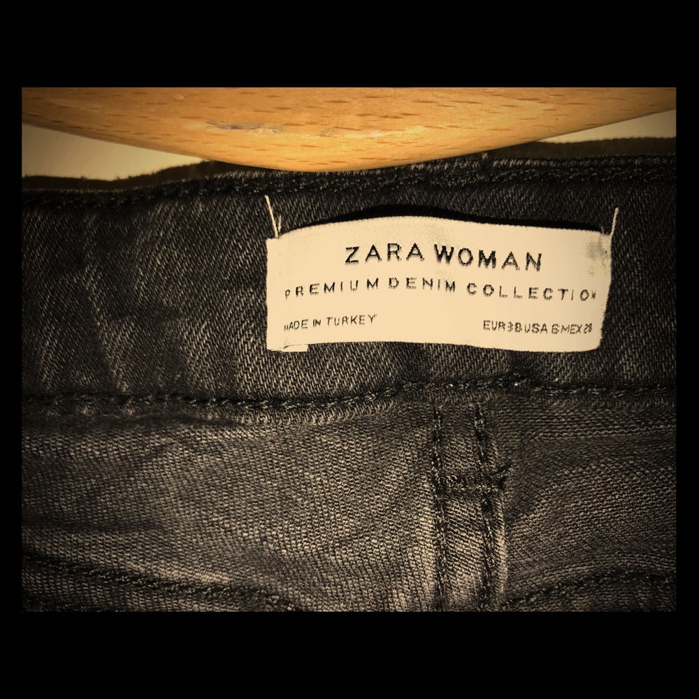 Zara jeans premium denim collection, size 6.