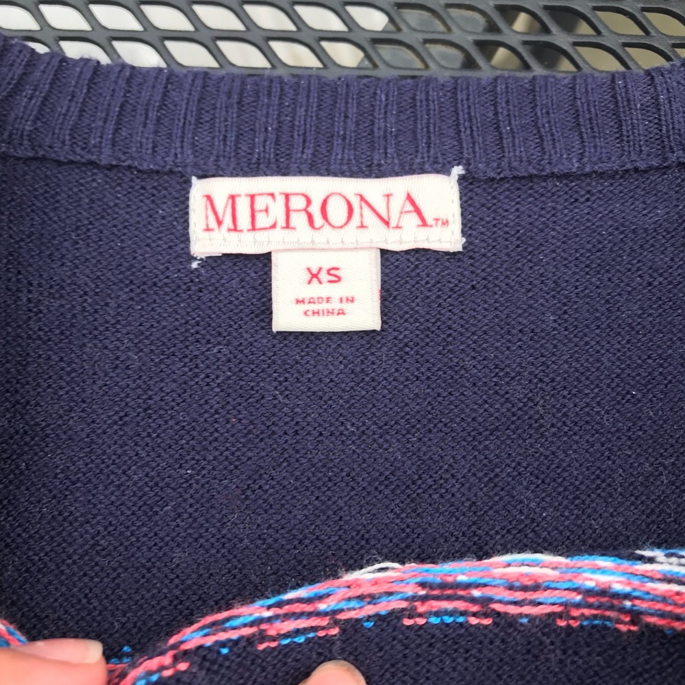 Pattern Sweater - Picture 5 of 5