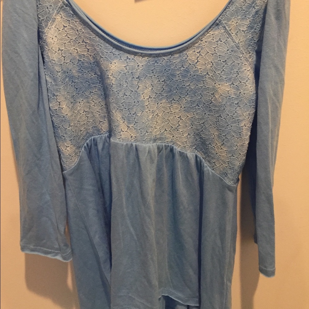 Blue flower HOLISTER size small long sleeve