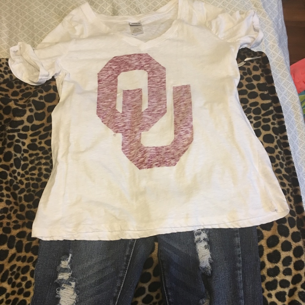 Size XXL OU t-shirt