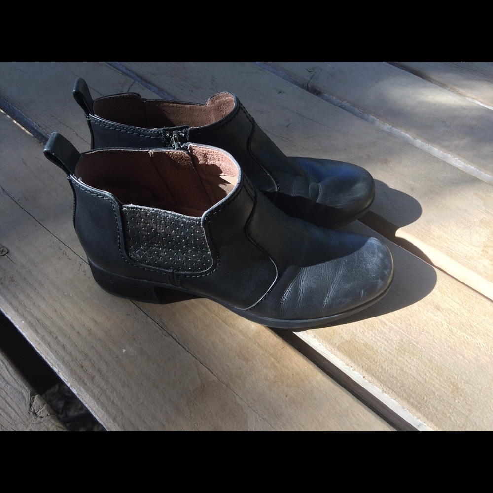 Dansko ankle booties with zipper size 38