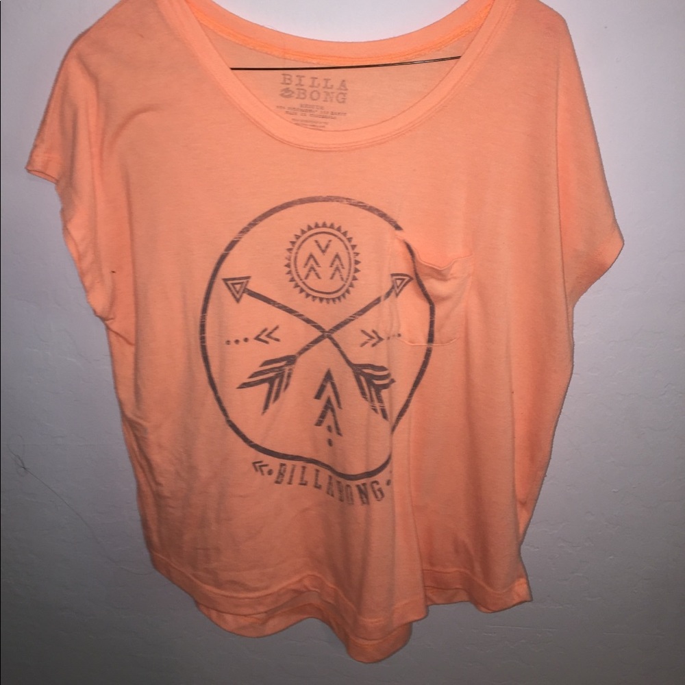 Orange billabong tee