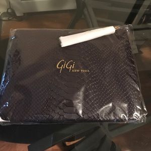 Snakeskin clutch ***BRAND NEW***