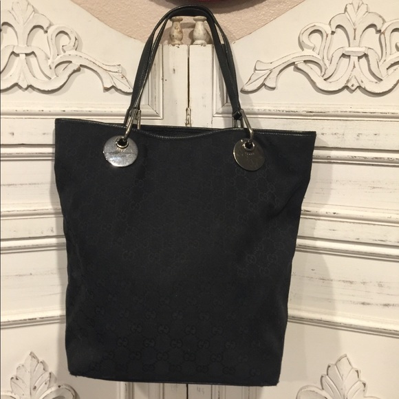 ❌❌SOLD❌❌Gucci hobo - Picture 1 of 8