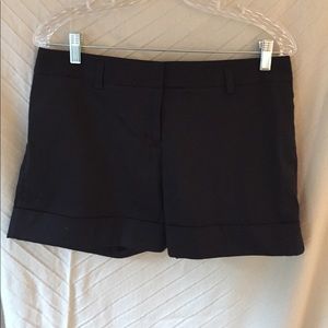 EXPRESS black 4 1/2 inch cuffed shorts