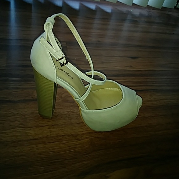 Platforms - Picture 2 of 4