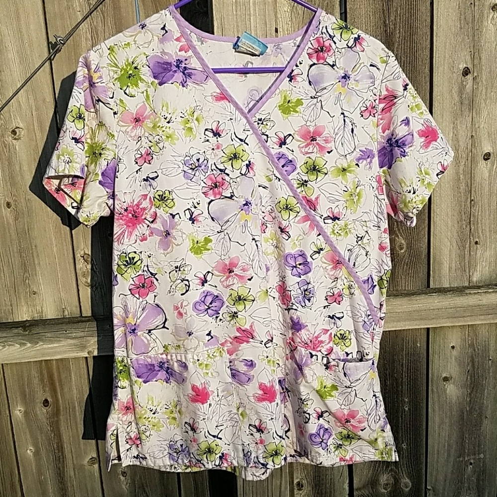 Flower Scrub Top in Pink, Purple, White and Green