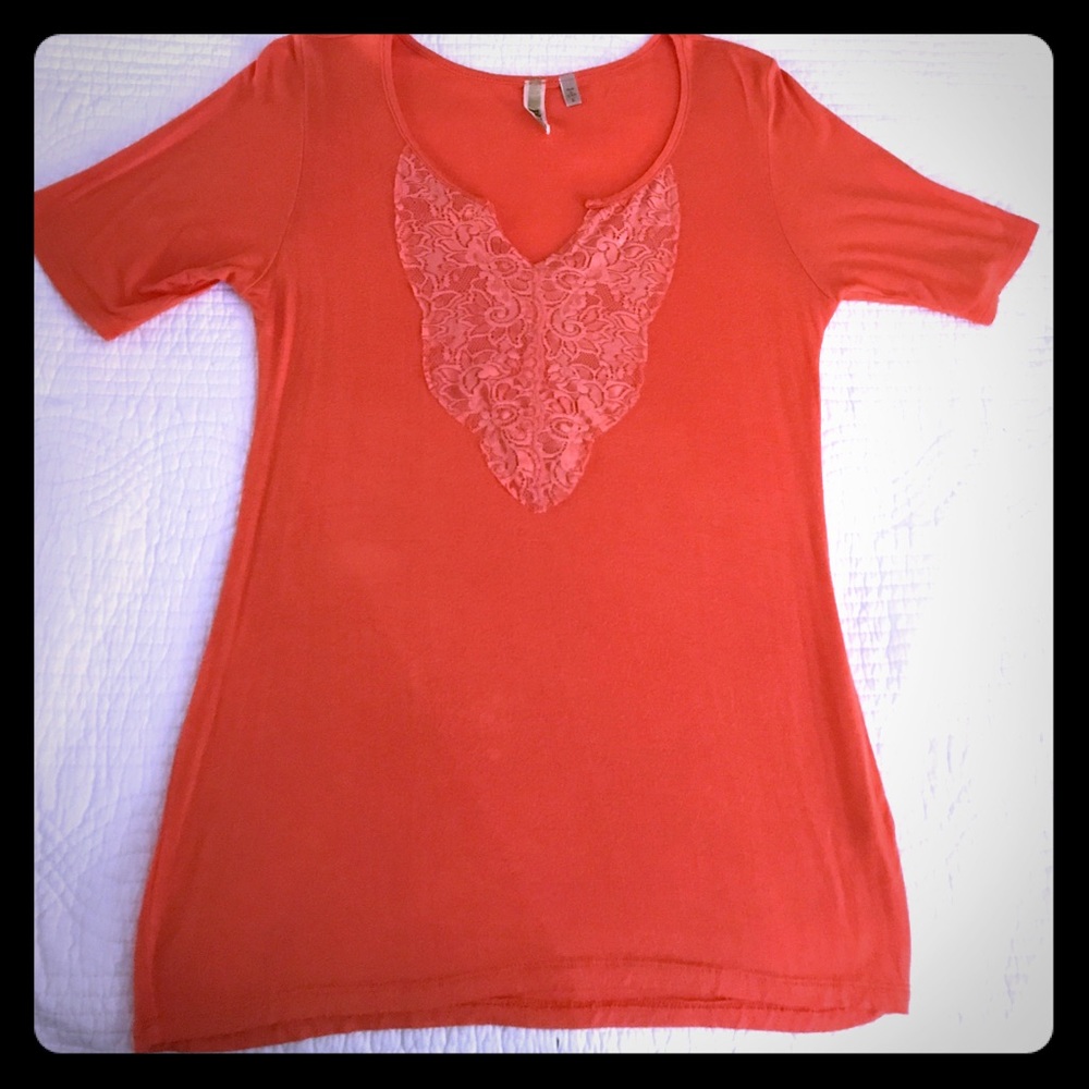 ☄️BKE by BUCKLE ORANGE SHORT SLEEVE TOP SZ: L☄️