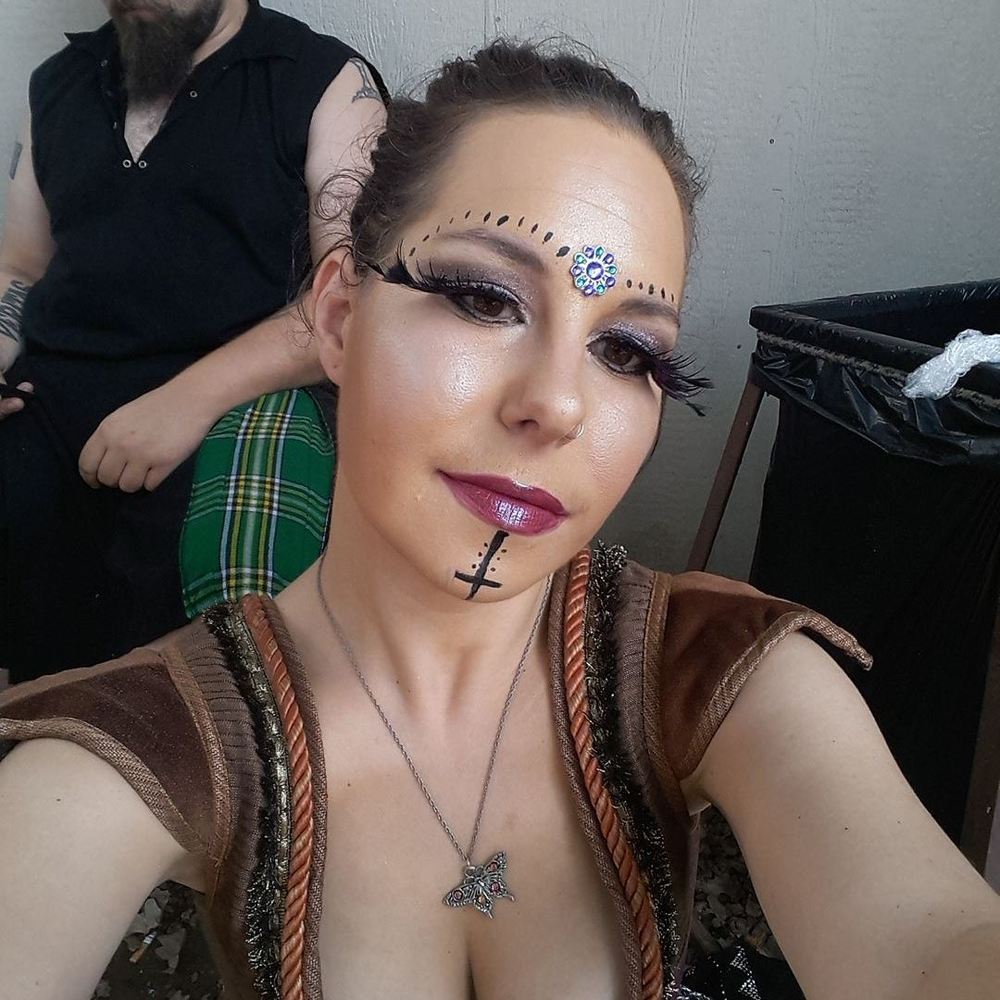 Meet your Posher, Arayya