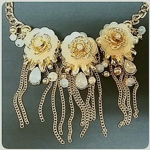 Wild Flower Jewelry - Gold Blush Rose and Chain Statement Necklace Set Wild Flower Jewelry - Gold Blush Rose and Chain Statement Necklace Set
