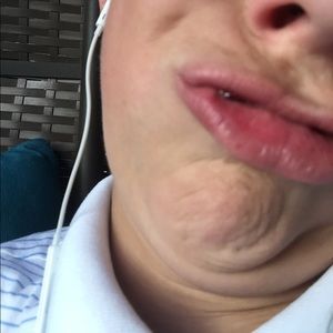 Meet your Posher, Elliot