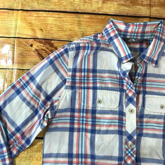 North Face Baylyn Plaid Button Down Shirt Small - Picture 2 of 8