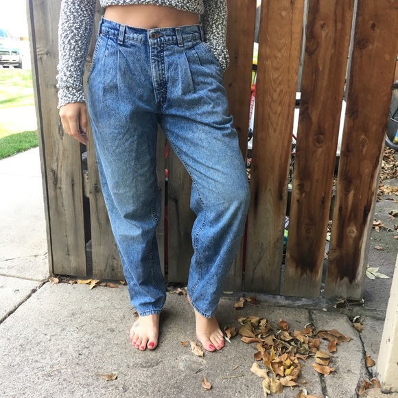 Levi's Denim - CCO☘️ Vintage Levi’s mom jeans