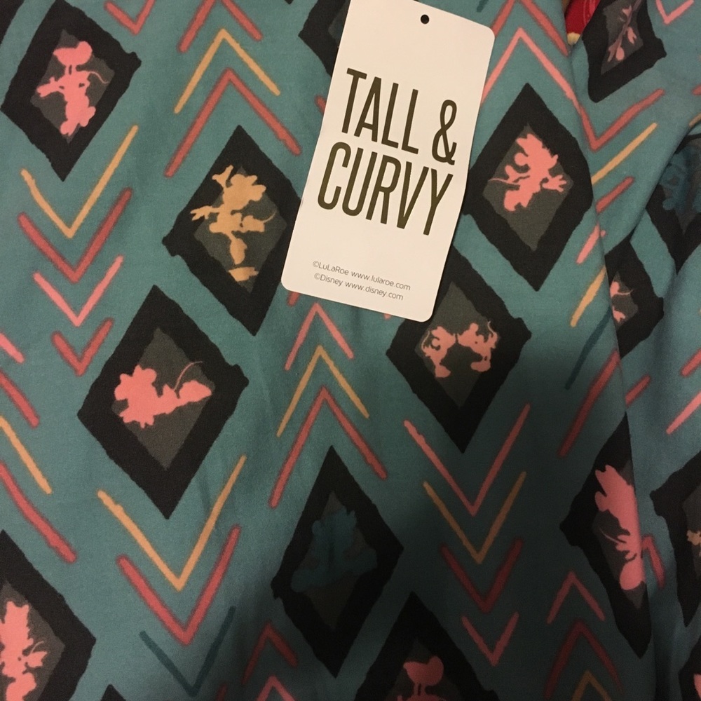 BNWT LLR Disney TC leggings!
