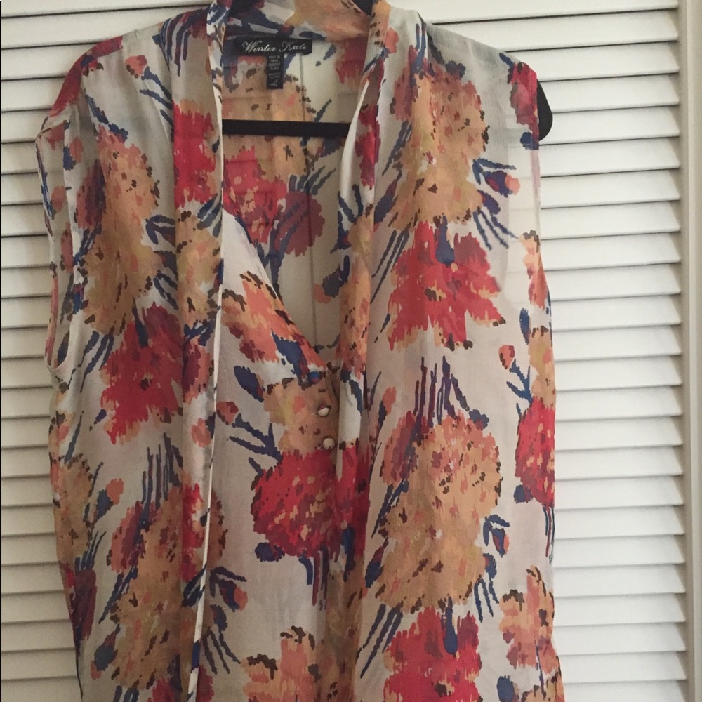 Winter Kate Sleeveless Blouse
