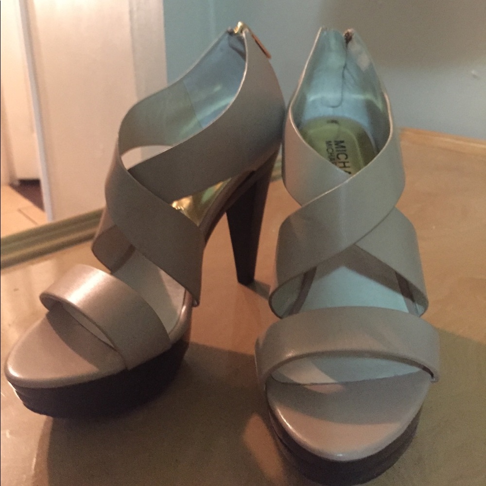 CYBERMONDAY $60:  Beige Michael Kors Heels