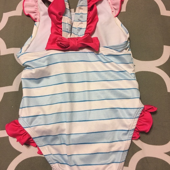 TWO girls 2T bathing suits - Picture 5 of 6