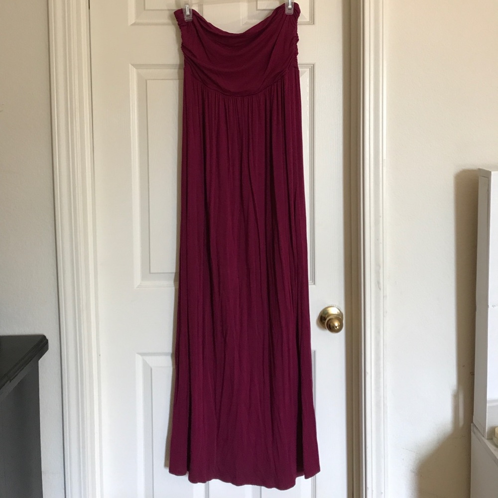 DEEP WINE BURGUNDY STRAPLESS MAXI