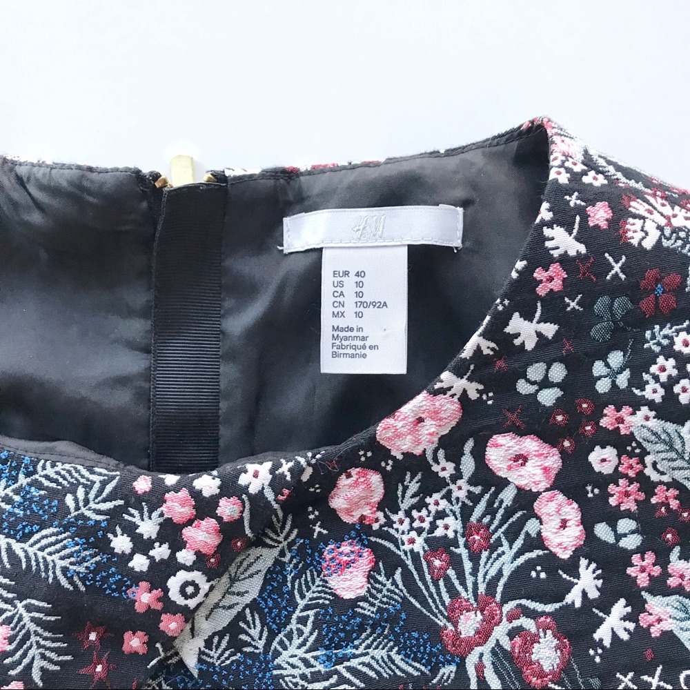 H&M Floral Jacquard Dress - Picture 6 of 7