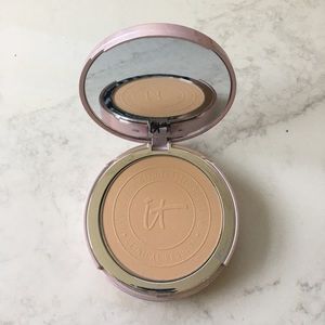 It Cosmetics CC+ Airbrish Perfecting Powder