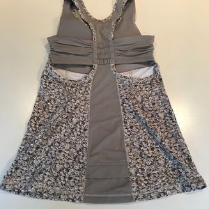 Lululemon tank top