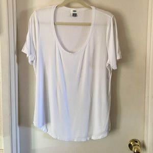 White flowy tee sz L