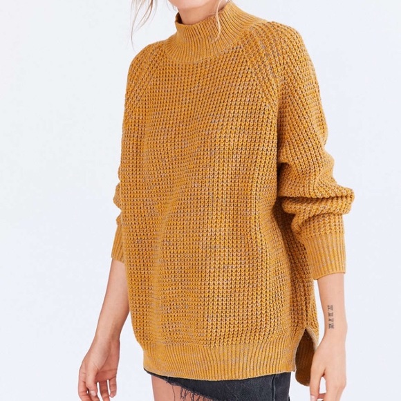BDG Waffle Turtleneck (LAST ONE) - Picture 3 of 5