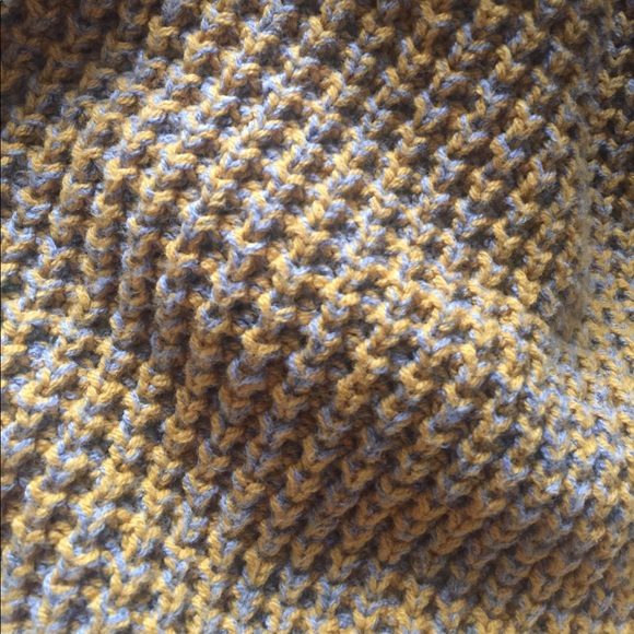 BDG Waffle Turtleneck (LAST ONE) - Picture 4 of 5