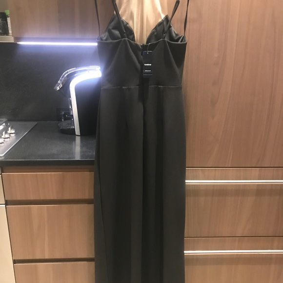 Black grown with cut outs - Picture 5 of 7