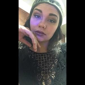 Meet your Posher, Carlie