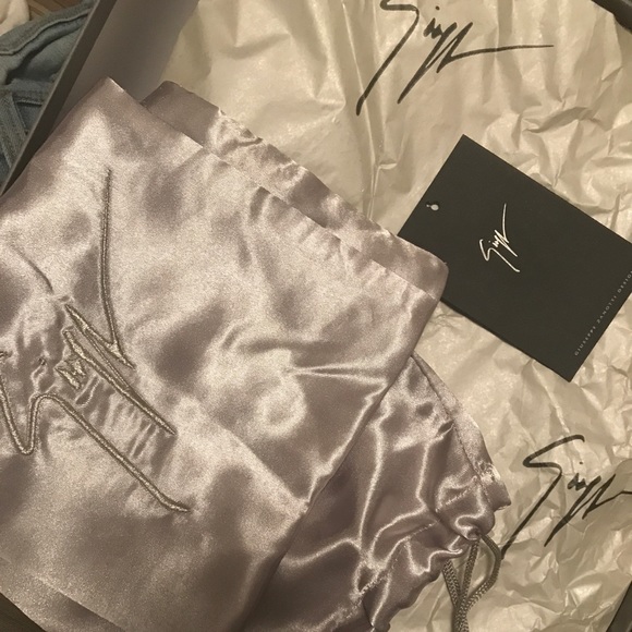 Giuseppe Zanotti Women Sneaker SZ 8 US - Picture 2 of 5