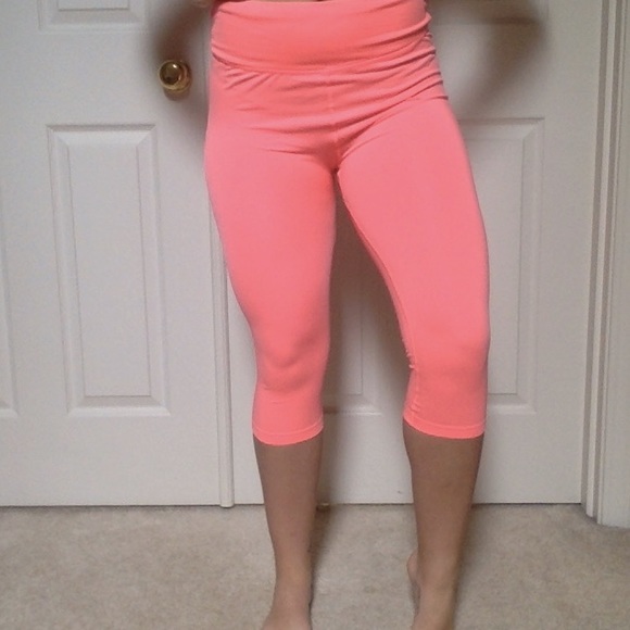 Bright coral leggings - Picture 2 of 4