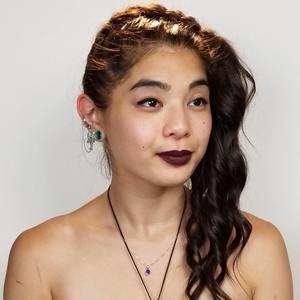 Meet your Posher, Sarina