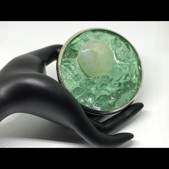 Decorative Art - Picture 2 of 7