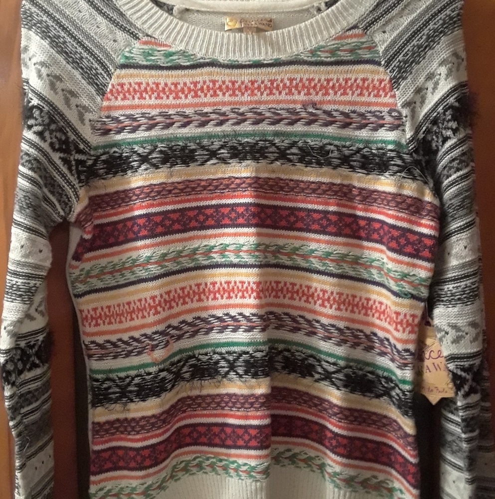 Beautiful Vera Wang Princess Sweater NWT
