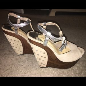 Gianni Bini studded wedges