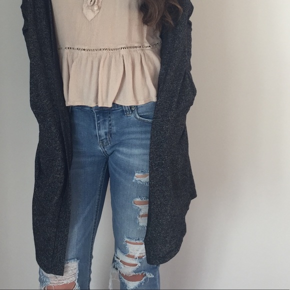 Light Weight Cardigan - Picture 3 of 5