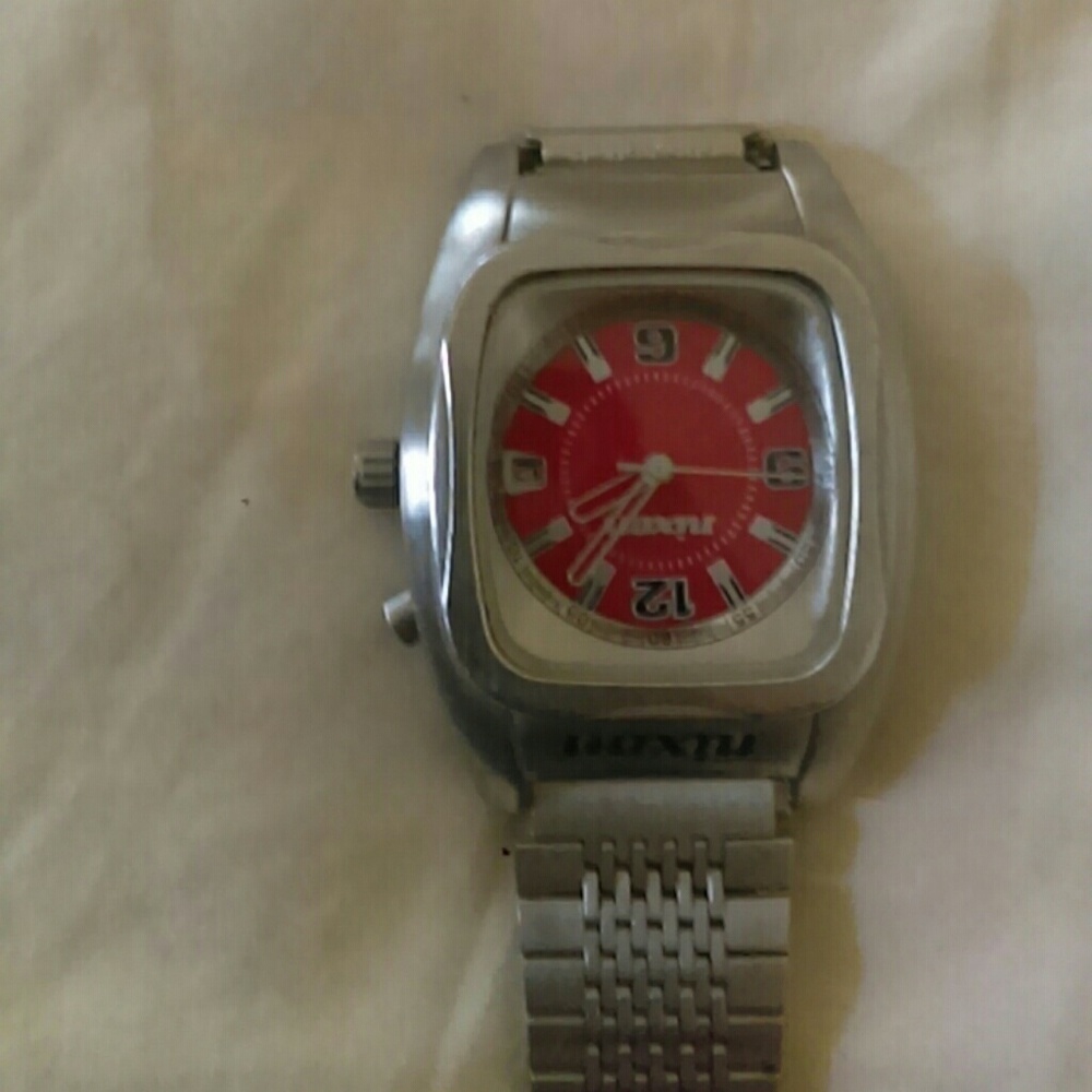 Nixon watch