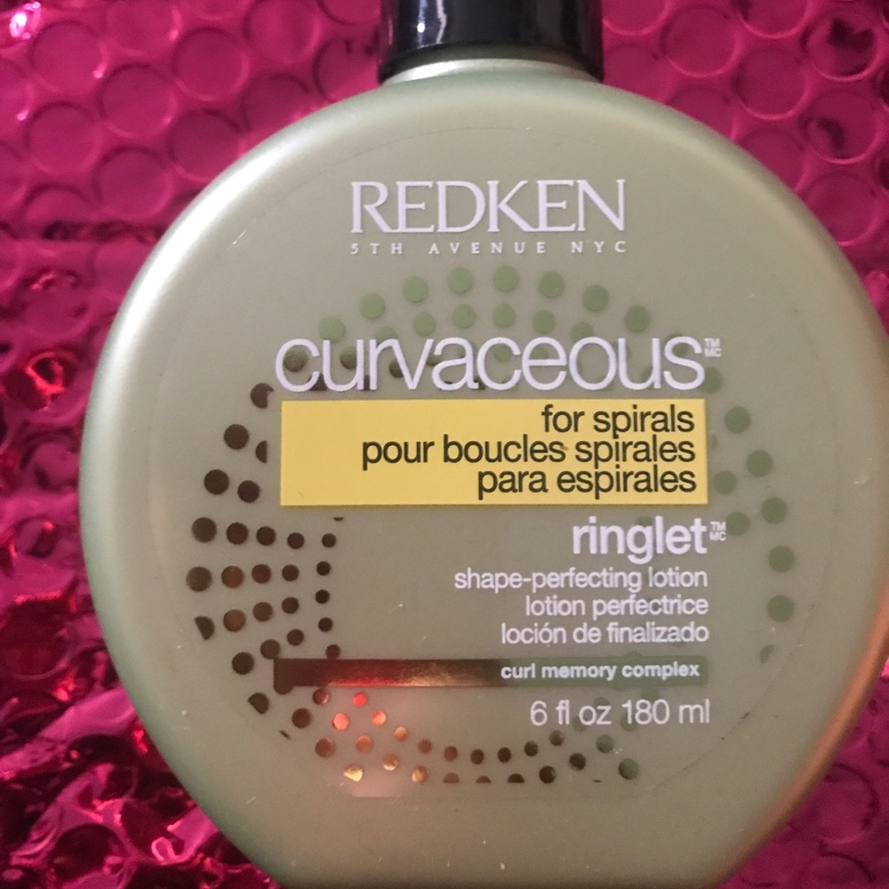 Ringlet Redken curvaceous