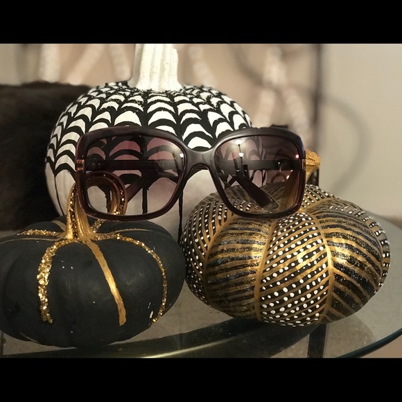 Gucci Sunglasses with Case