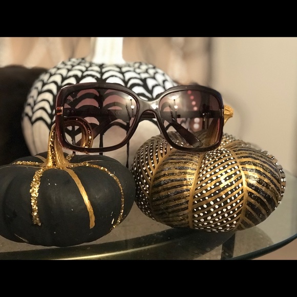 Gucci Sunglasses with Case