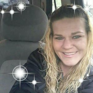 Meet your Posher, Becky