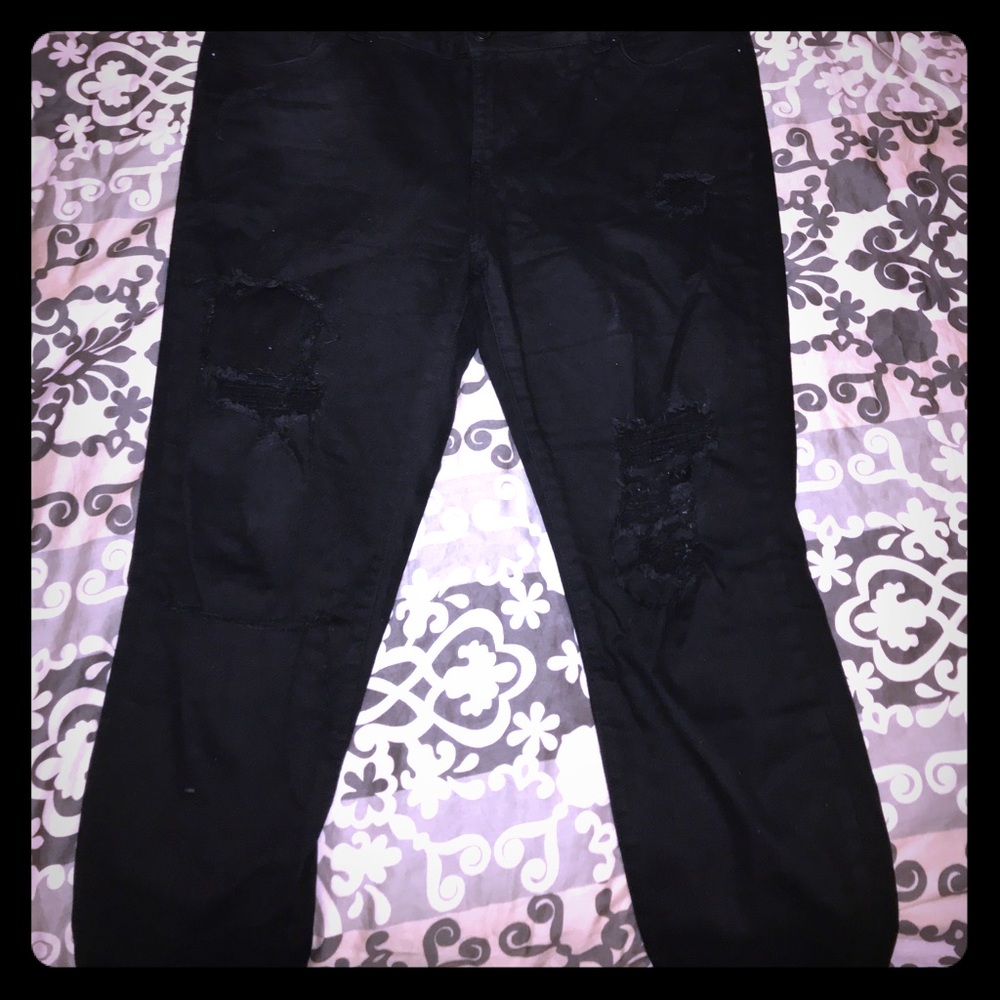 Black ripped jeans