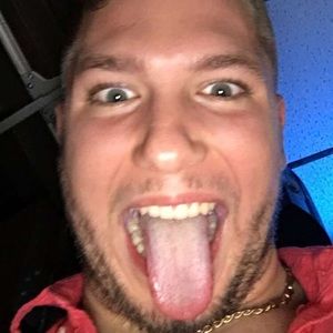 Meet your Posher, Aric