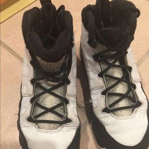 Boys Jordan’s sneakers