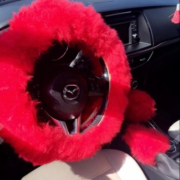 Furry steering wheels & and slides - Picture 2 of 4