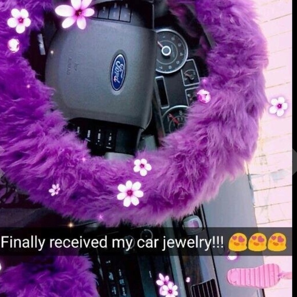 Furry steering wheels & and slides - Picture 3 of 4