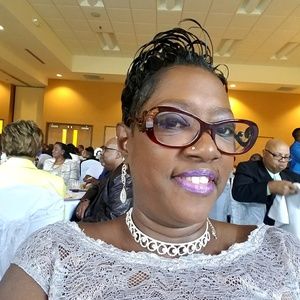 Meet your Posher, Cheryl