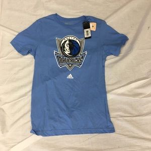 Dallas Mavericks adidas Logo NBA T-Shirt