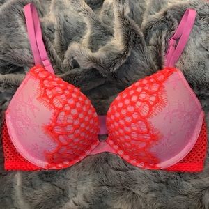 Victoria’s Secret Bombshell Bra